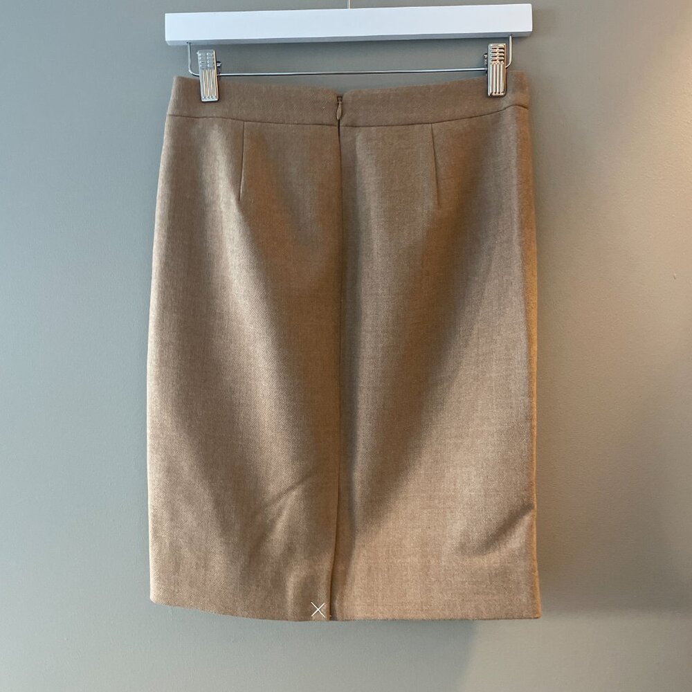 NWT J.Crew No. 2 Pencil Double Serge Wool Skirt Acorn Camel Size 0 Petite - Picture 3 of 3